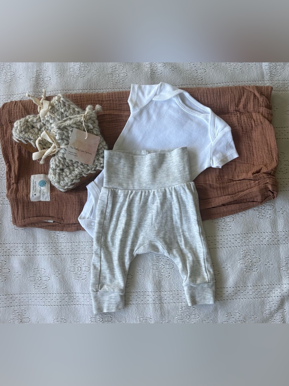 Newborn Essentials Bundle | Muslin + Organic Cotton Set | Wool